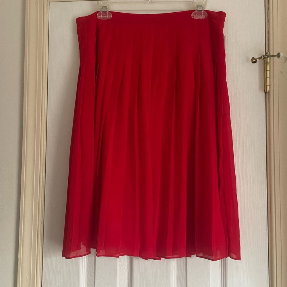 Ann Taylor Red Pleated Midi Skirt